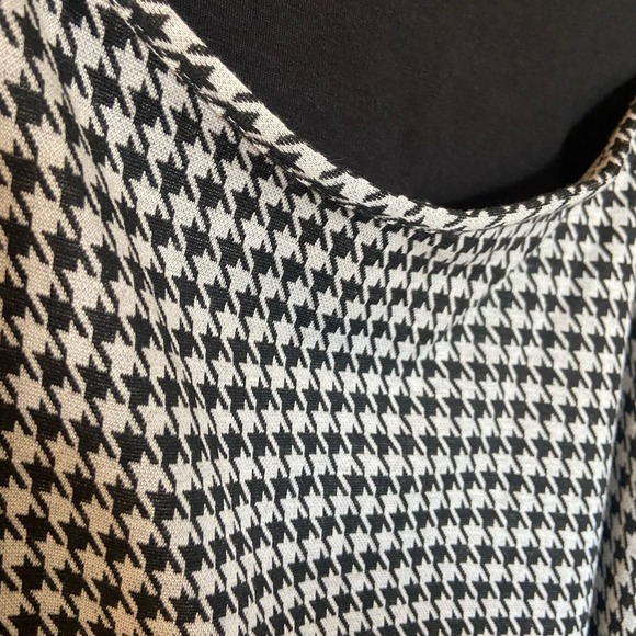 Coco and Shay Houndstooth Dress Set - Long Sleeve Top - Plus Size 2XL - Picture 6 of 13